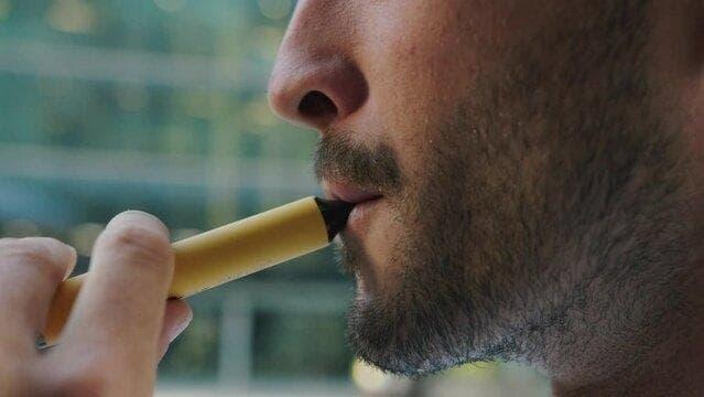 Jak wybrać E-cigarete i zadbać o e dym grzałki - praktyczny przewodnik 2026